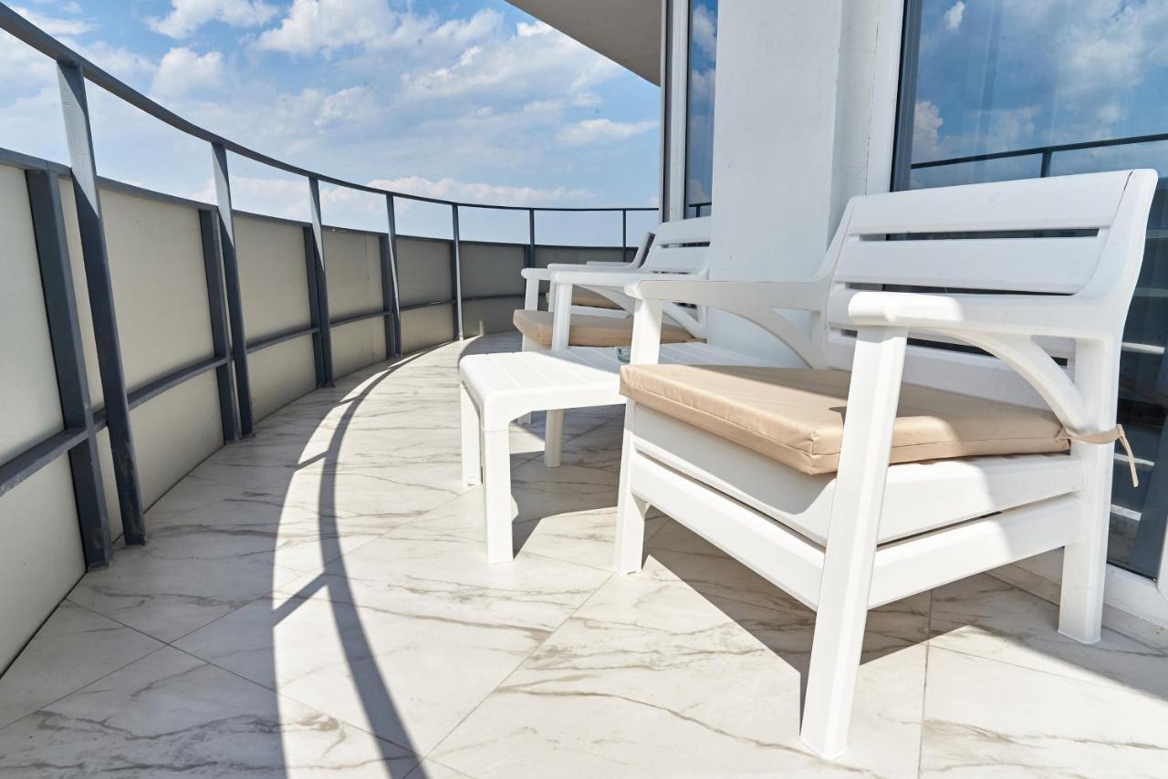 Апартаменты Жк Море С Видом На Море Odessa Extérieur photo